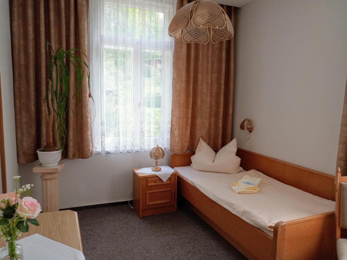 Cafe Zur Talsperre Hotell Chemnitz Rom bilde